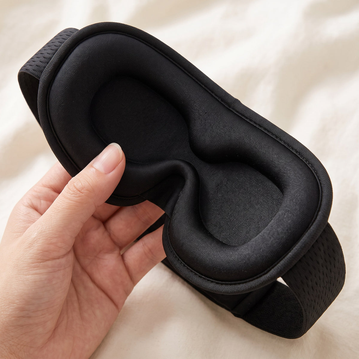 Sovemaske 3D, nærbillede