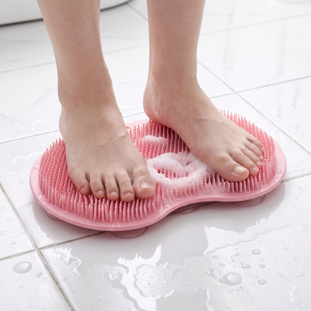 Skrubbemåtte til fødderne i brusebadet, derhjemme